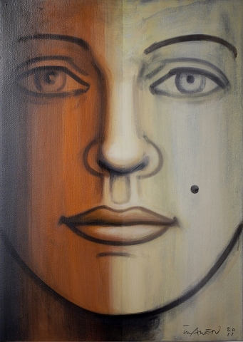 569×800 px